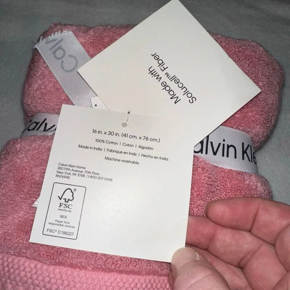 Calvin Klein Hand Towels Set of 2 Dusty Rose Pink 16x30” NWT